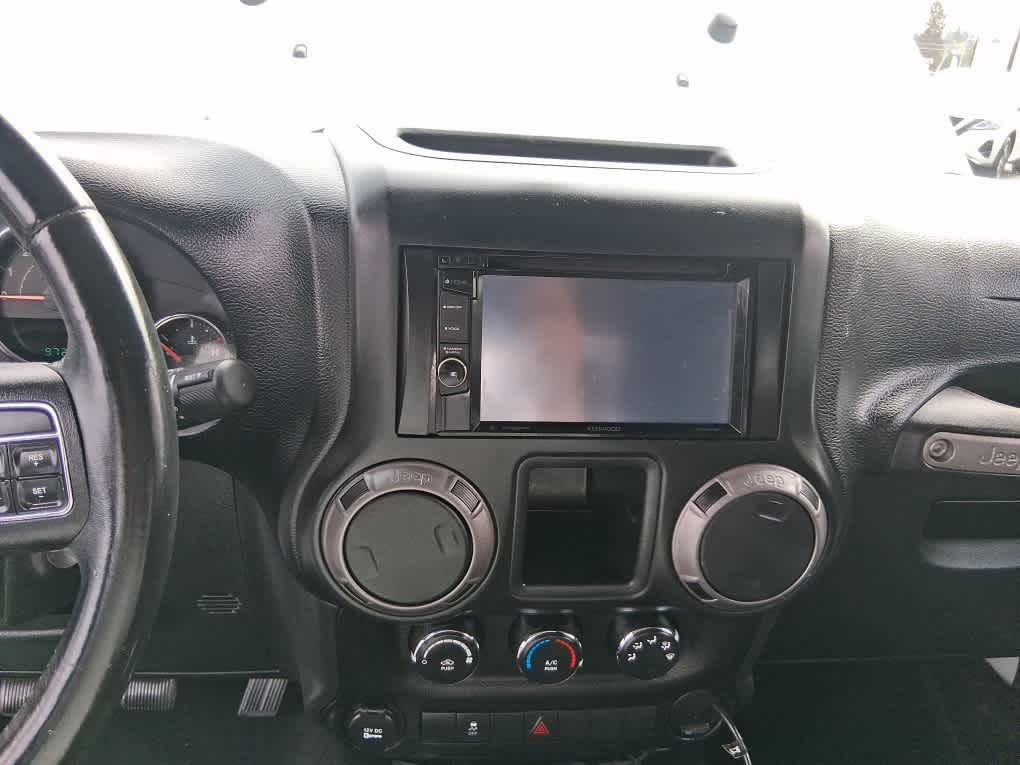 2016 Jeep Wrangler Sport