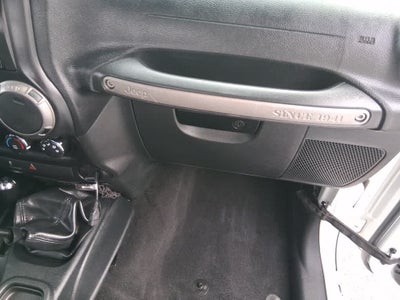 2016 Jeep Wrangler Sport