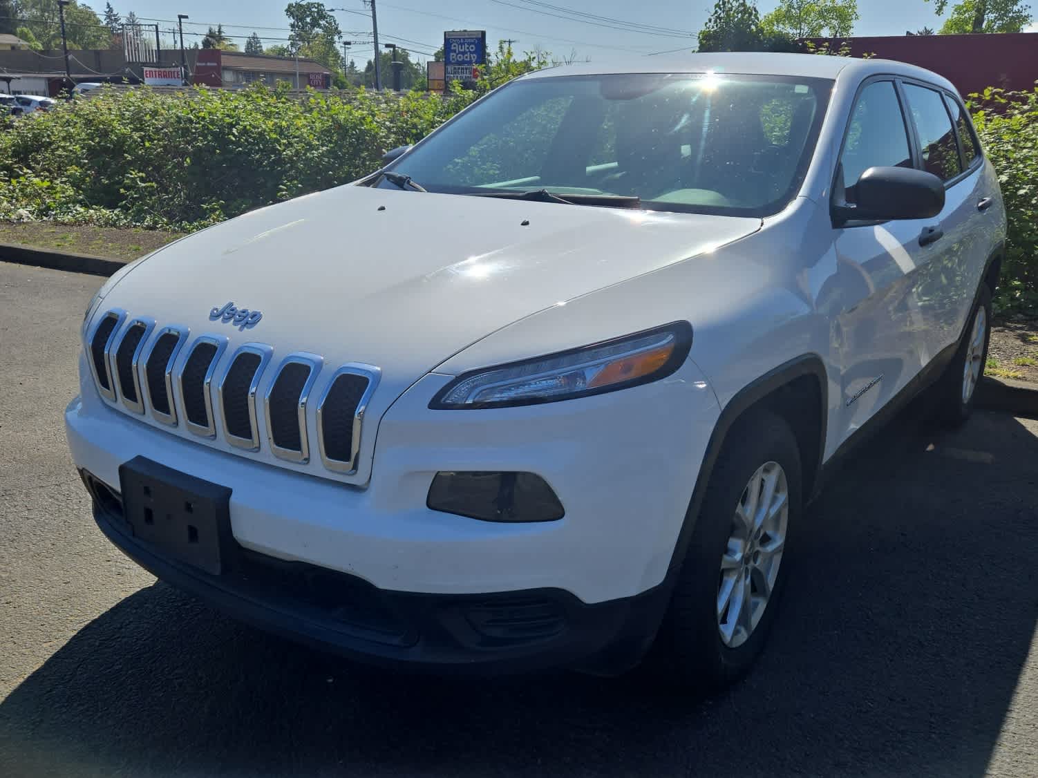 2017 Jeep Cherokee Sport