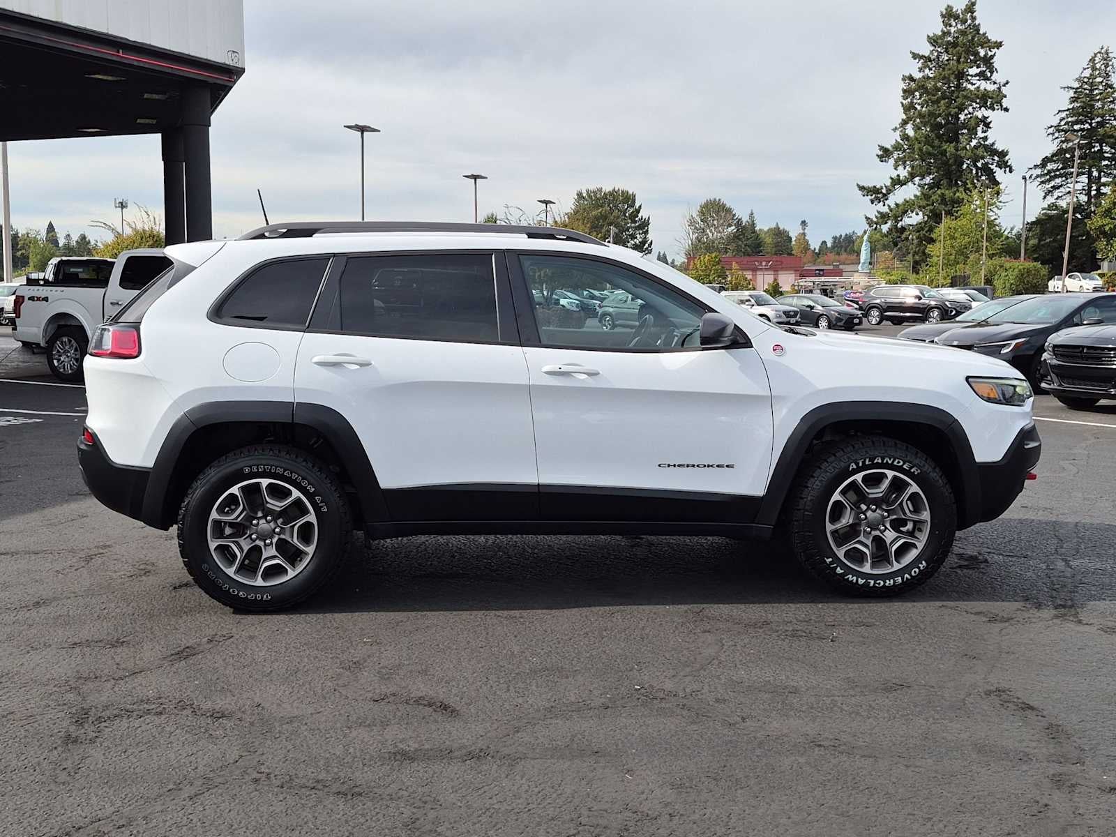 2021 Jeep Cherokee Trailhawk