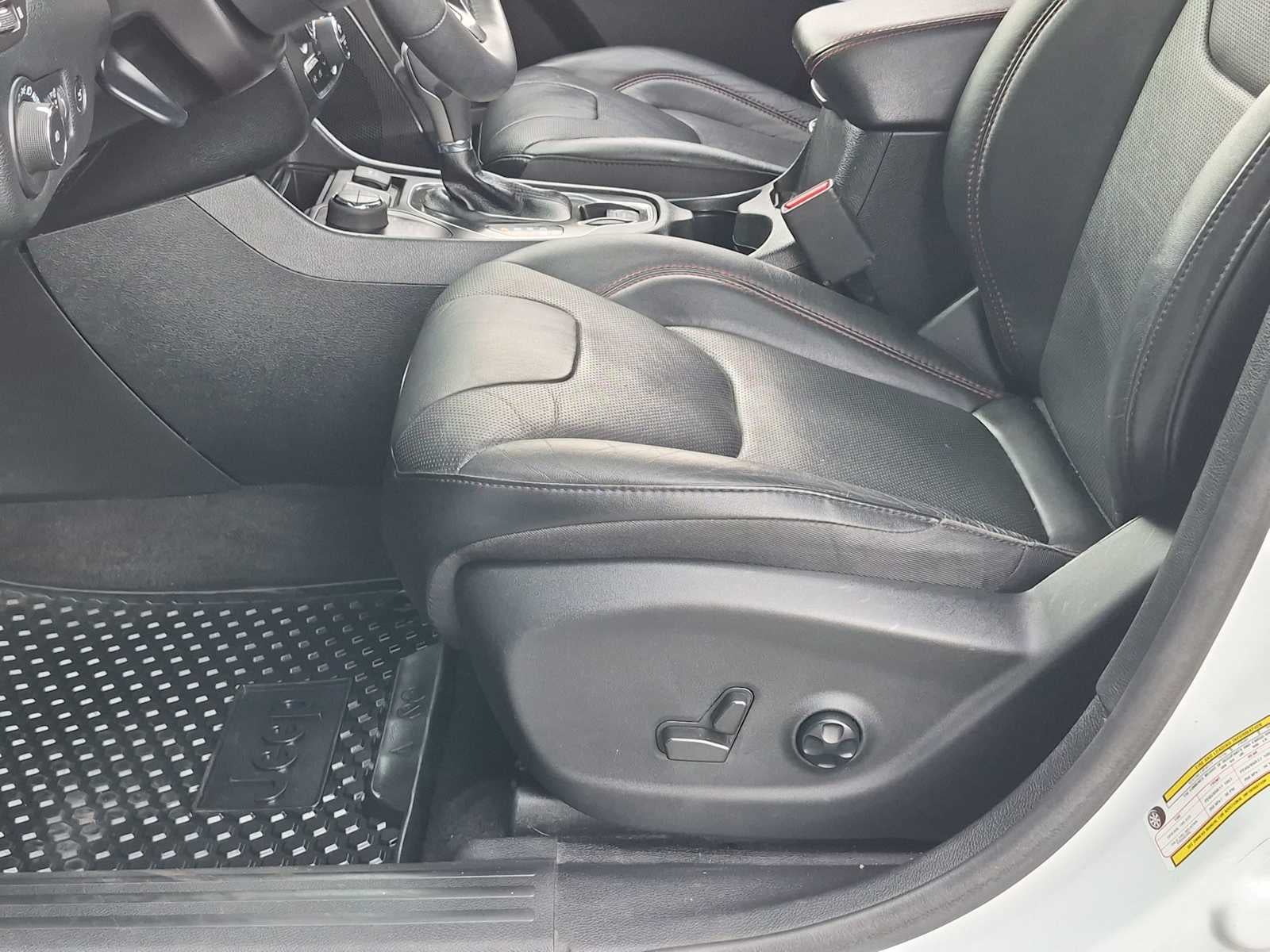 2021 Jeep Cherokee Trailhawk