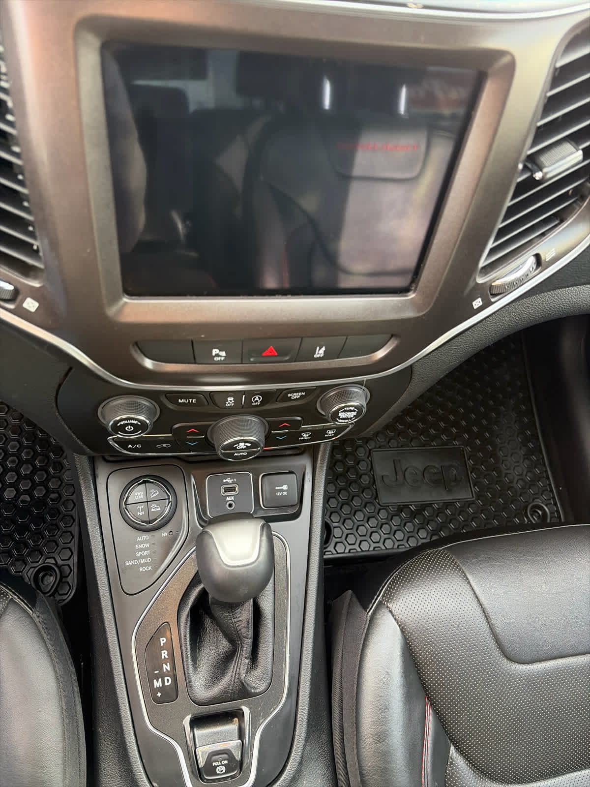 2021 Jeep Cherokee Trailhawk