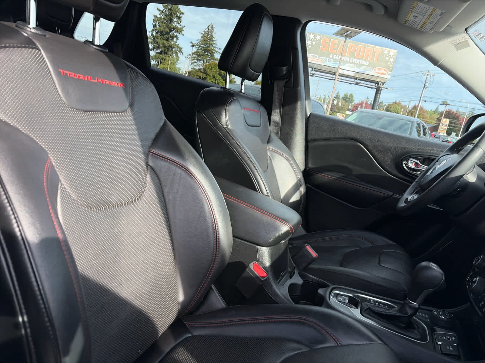 2021 Jeep Cherokee Trailhawk