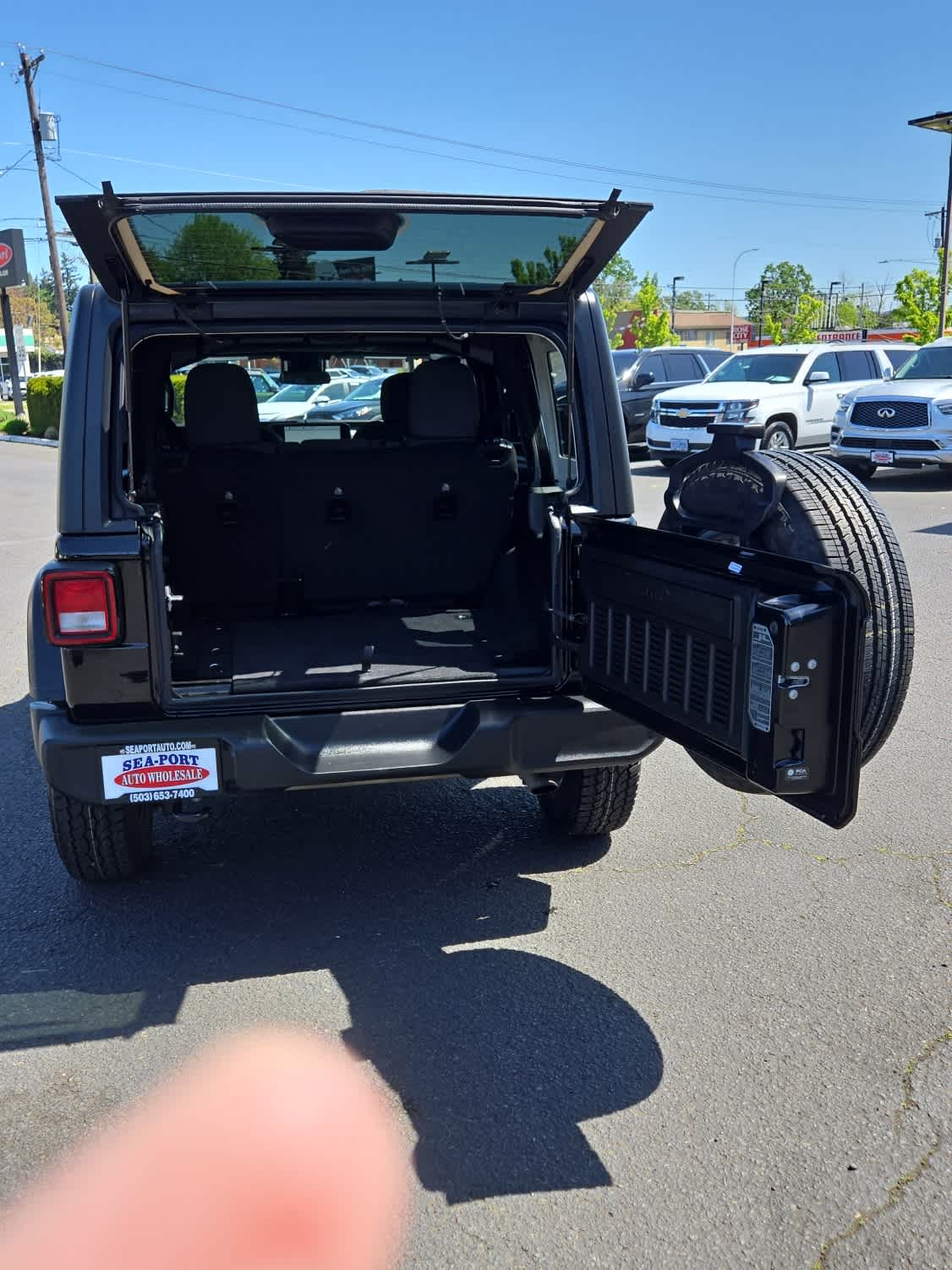 2025 Jeep Wrangler Sport S