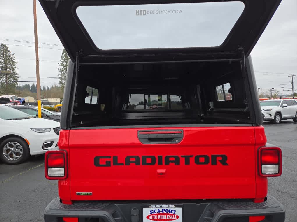 2022 Jeep Gladiator Willys Sport