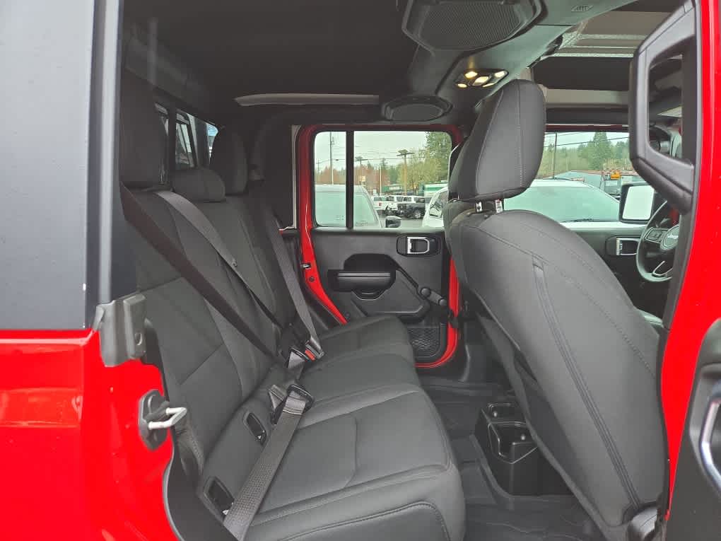 2022 Jeep Gladiator Willys Sport