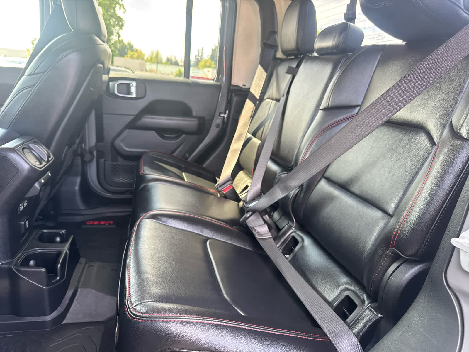 2021 Jeep Gladiator Rubicon - Photo 13