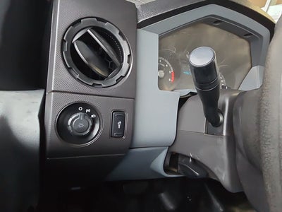 2015 Ford Super Duty F-550 DRW XL