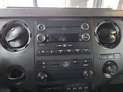 2015 Ford Super Duty F-550 DRW XL