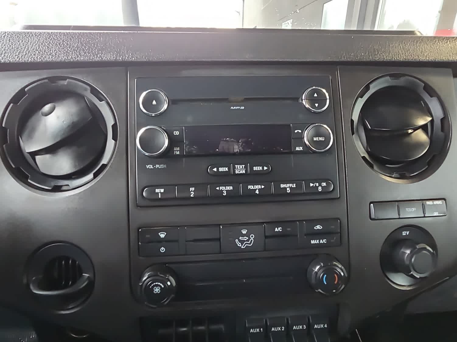 2015 Ford Super Duty F-550 DRW XL