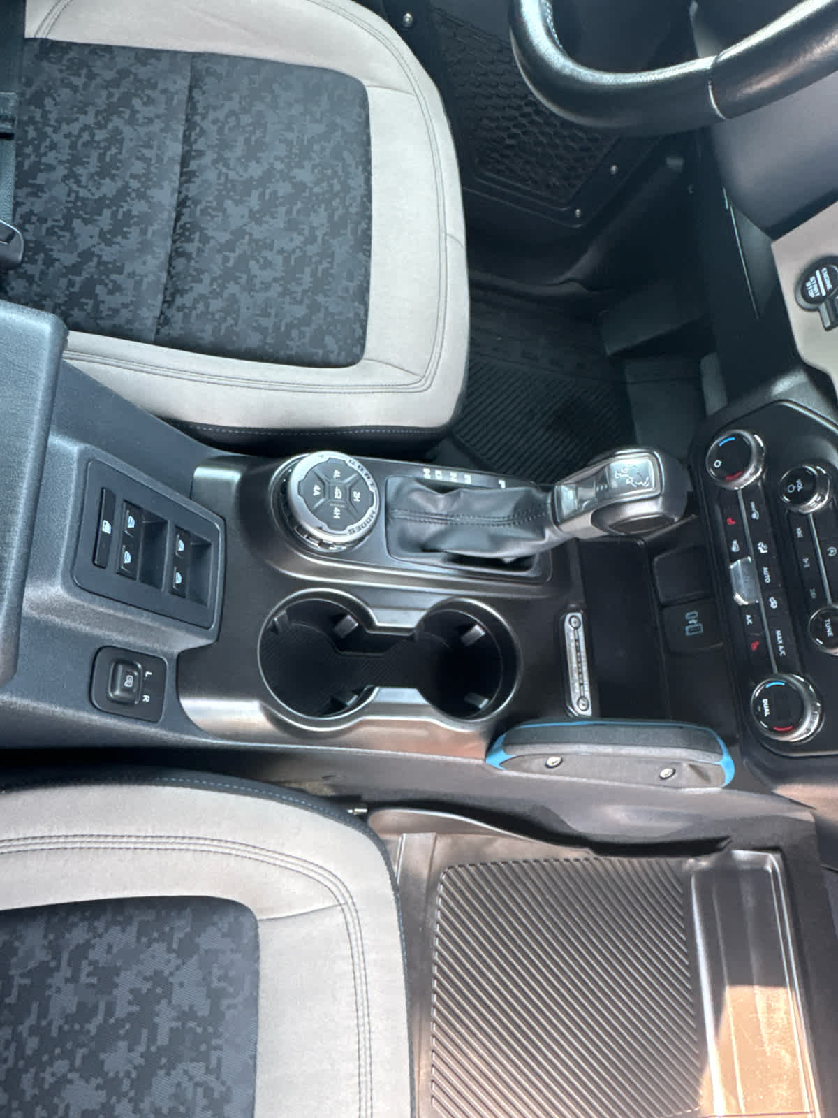 2021 Ford Bronco 4-Door Wildtrak - Photo 19