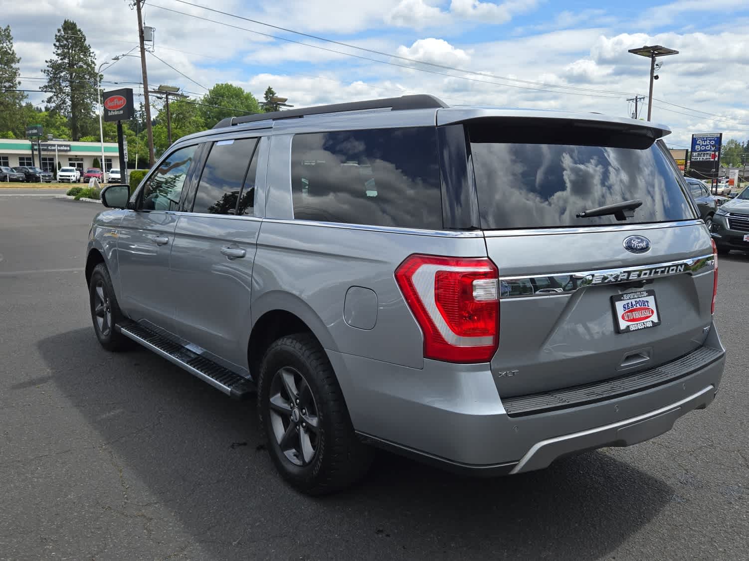 2021 Ford Expedition Max XLT