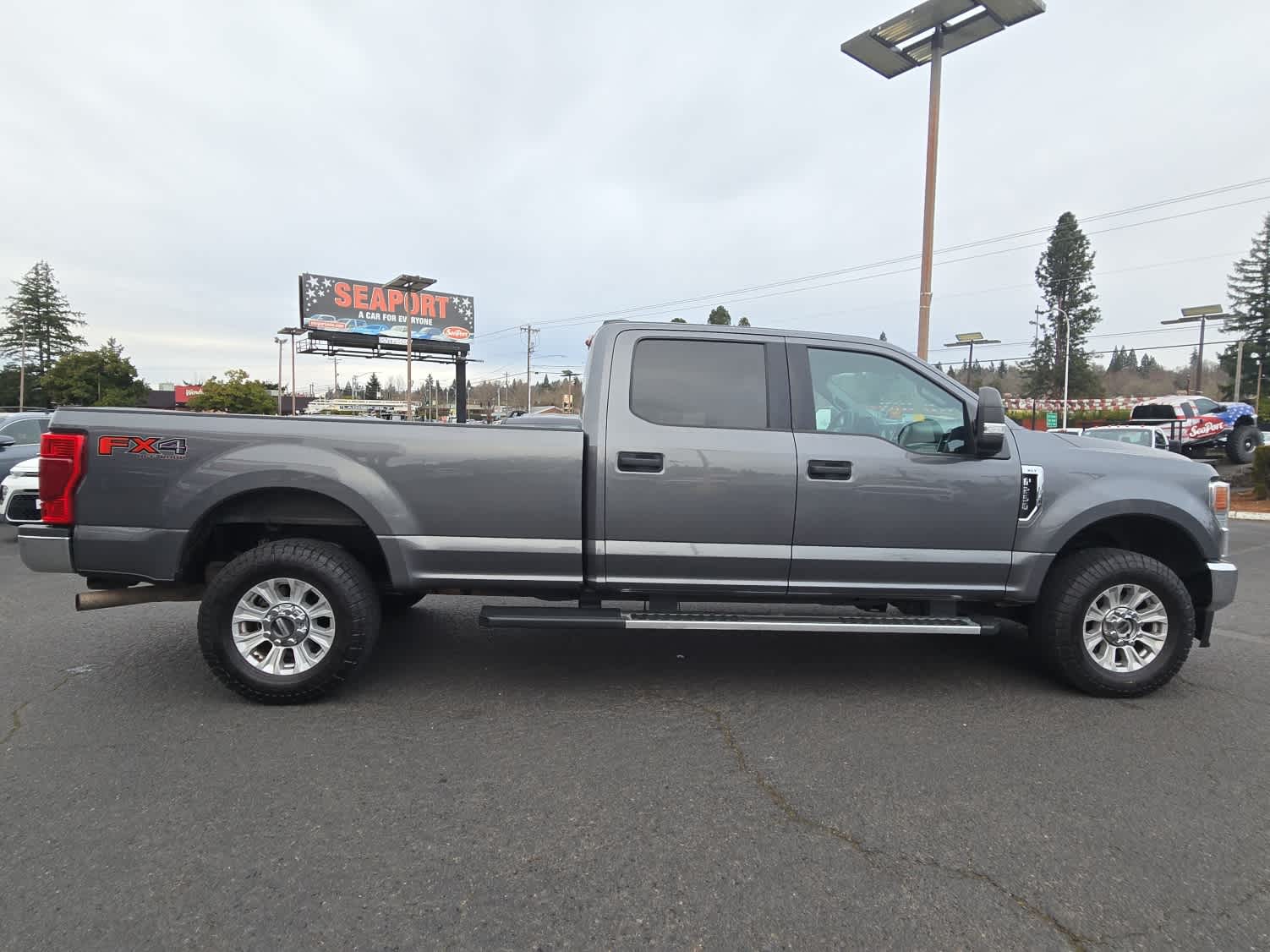 2022 Ford Super Duty F-250 SRW XLT