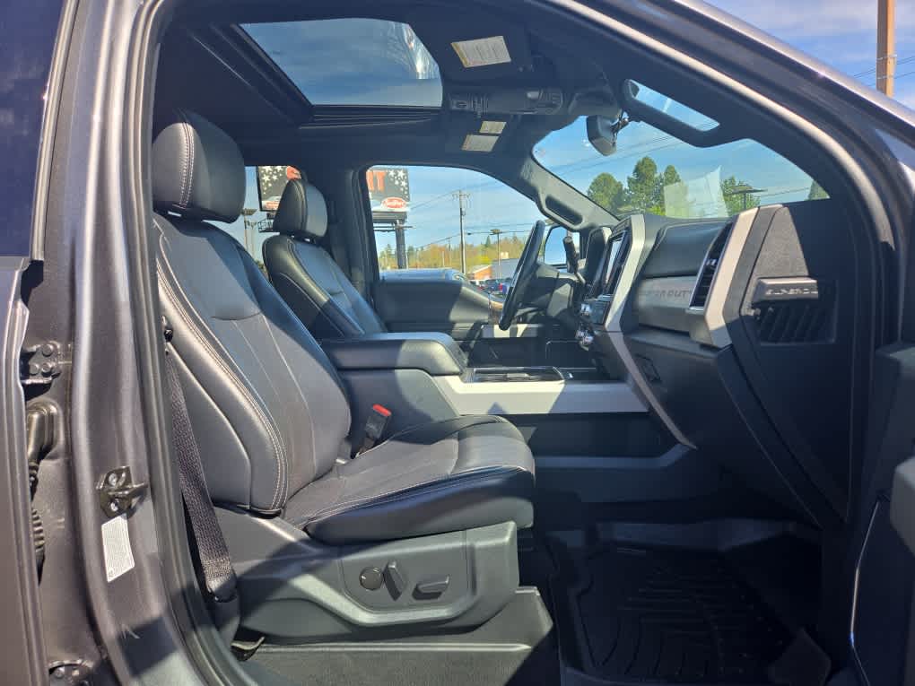 2022 Ford Super Duty F-250 Pickup LARIAT