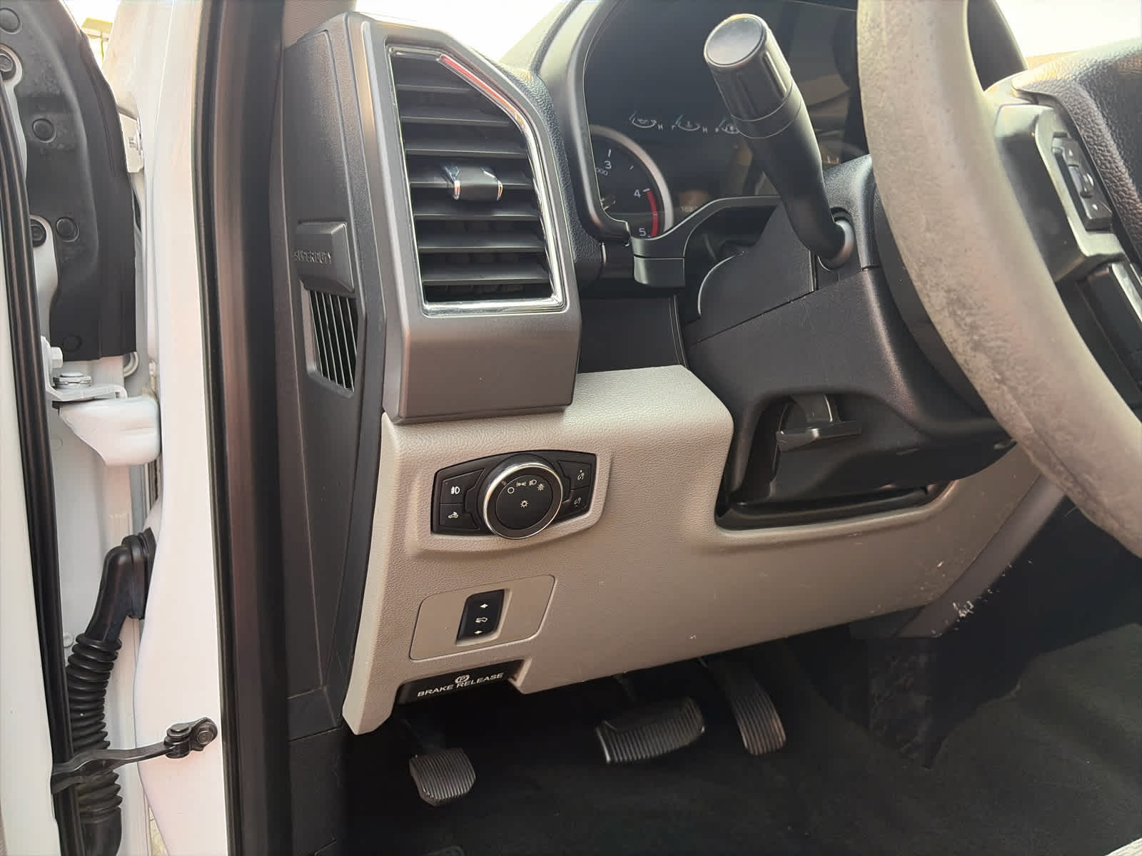 2017 Ford Super Duty F-350 SRW Pickup XLT