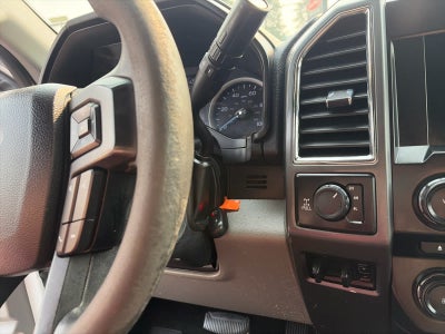 2017 Ford Super Duty F-350 SRW Pickup XLT