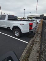 2024 Ford Super Duty F-350 DRW Pickup LARIAT