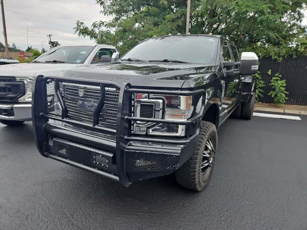 2020 Ford Super Duty F-350 DRW Pickup Platinum