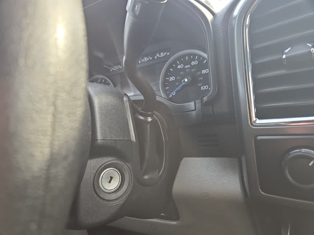 2017 Ford Super Duty F-350 DRW XLT