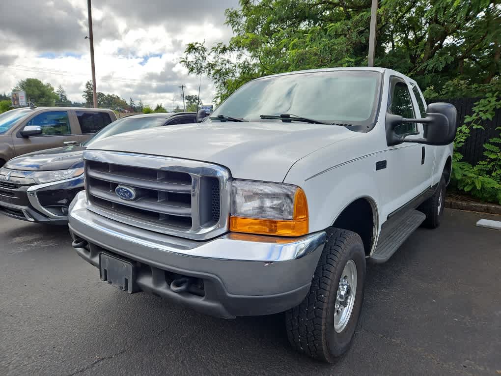 2000 Ford Super Duty F-250 XLT