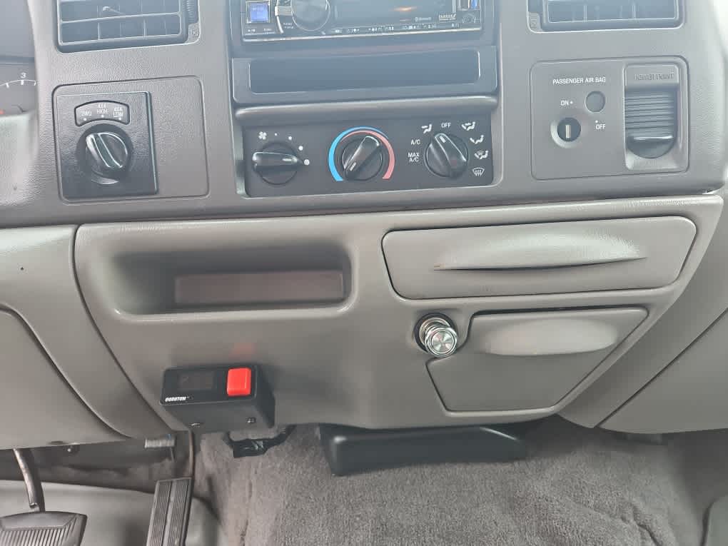 2000 Ford Super Duty F-250 XLT