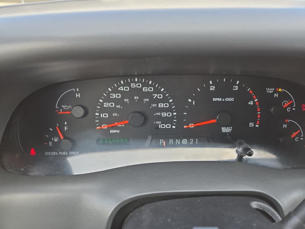 2002 Ford Super Duty F-350 SRW XLT