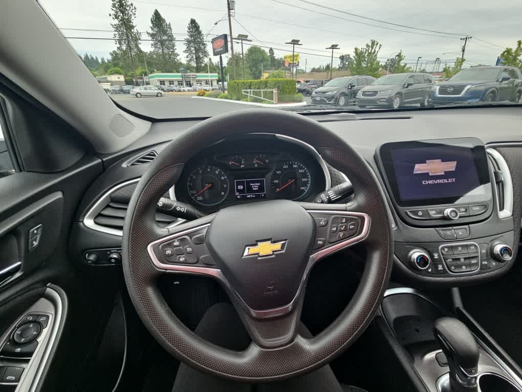 2022 Chevrolet Malibu LT