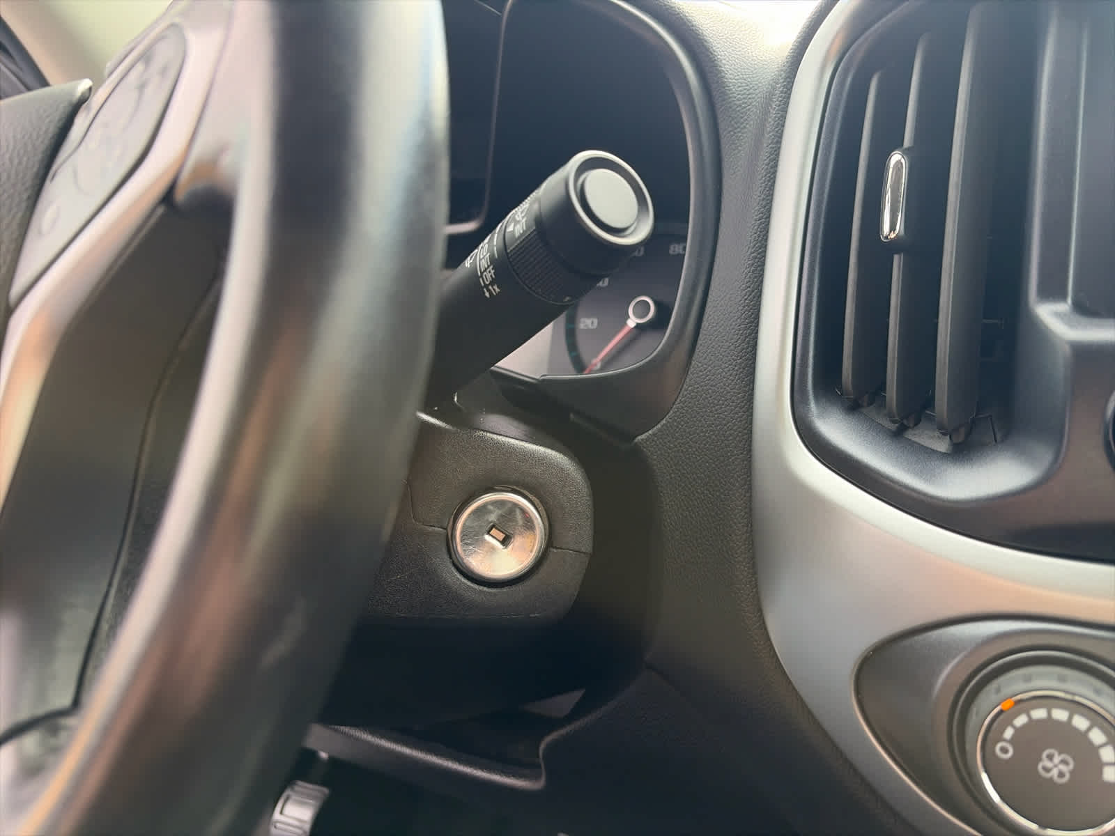 2022 Chevrolet Colorado 4WD LT