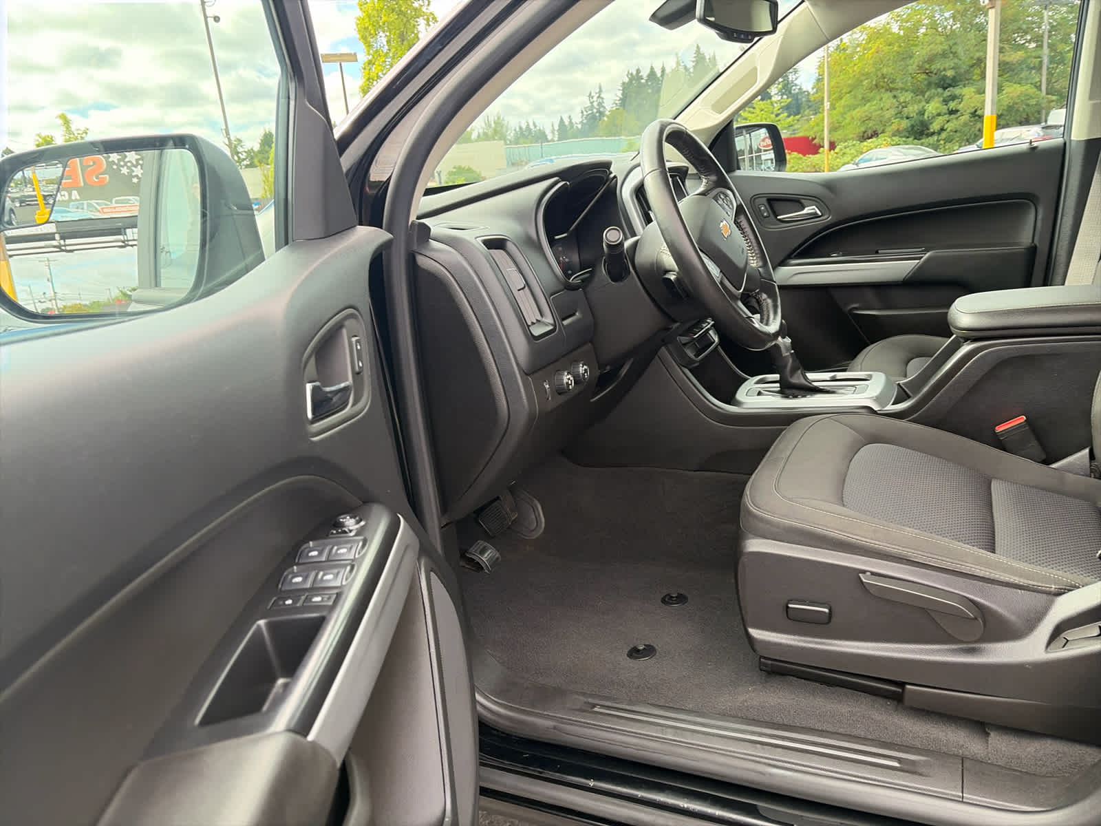 2022 Chevrolet Colorado 4WD LT
