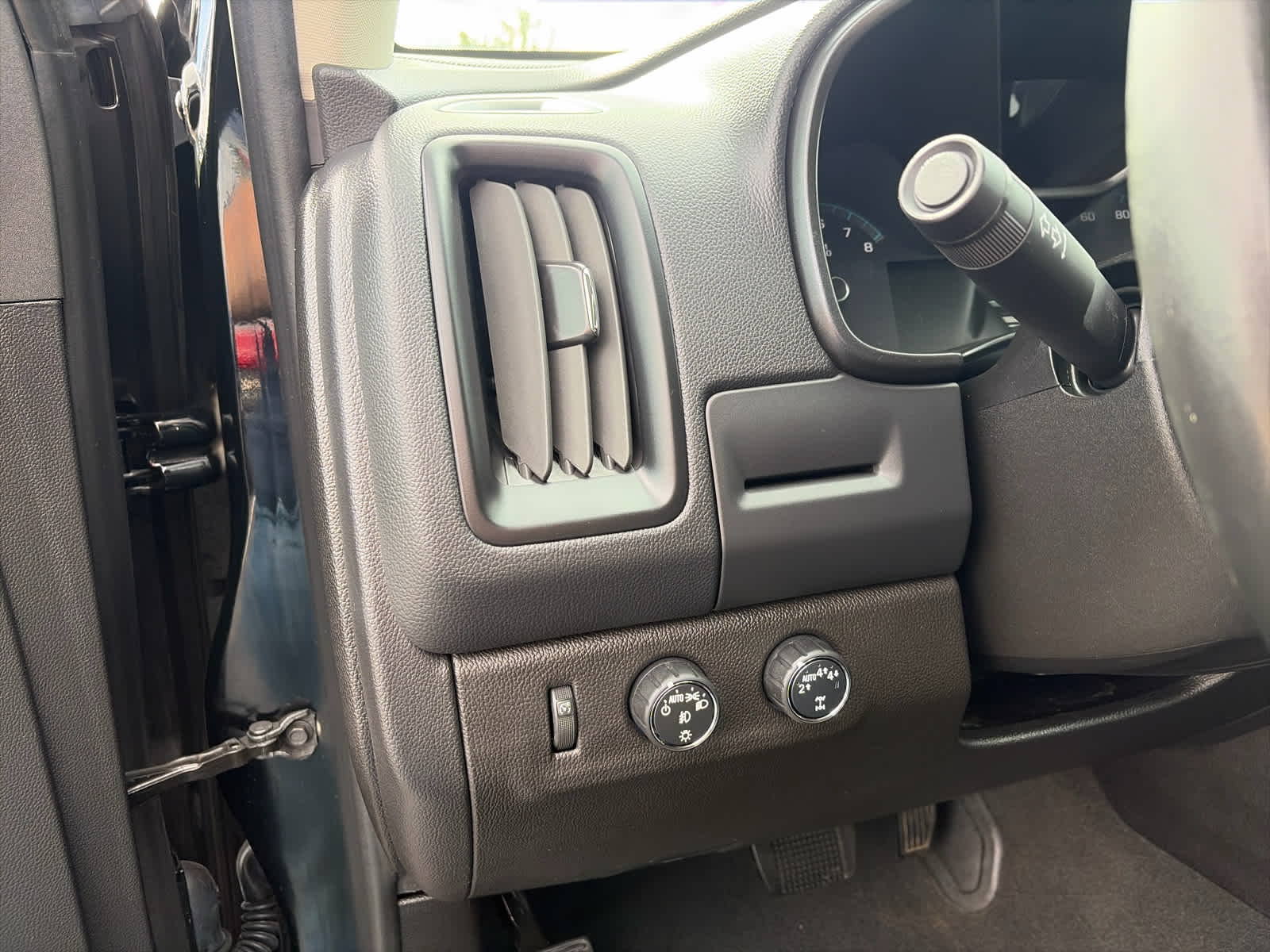 2022 Chevrolet Colorado 4WD LT