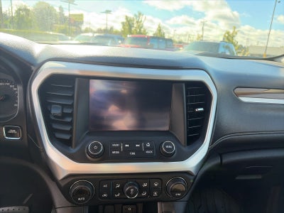 2017 GMC Acadia SLE