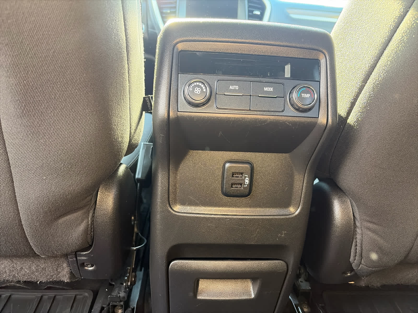 2017 GMC Acadia SLE