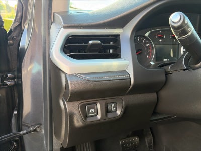 2017 GMC Acadia SLE