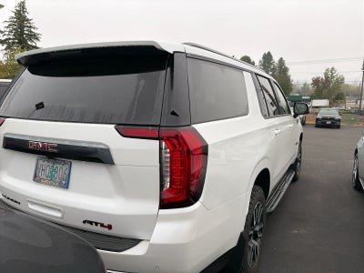 2023 GMC Yukon XL AT4