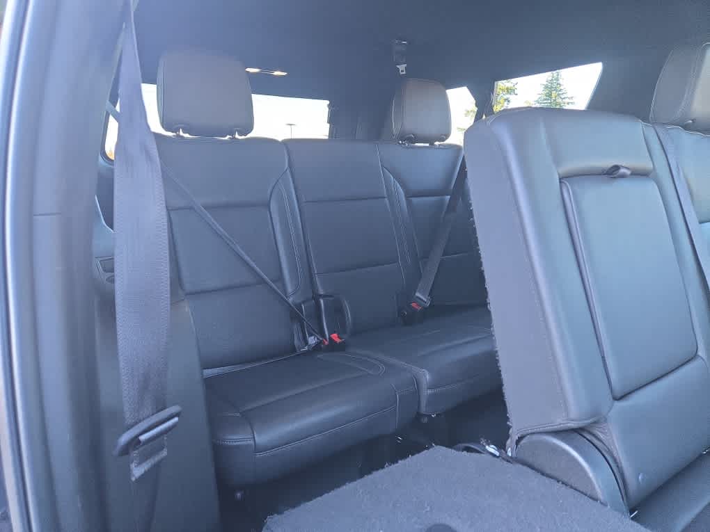 2022 Chevrolet Suburban LT