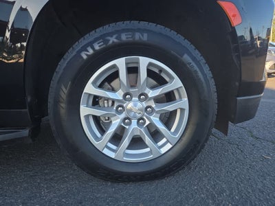 2022 Chevrolet Suburban LT