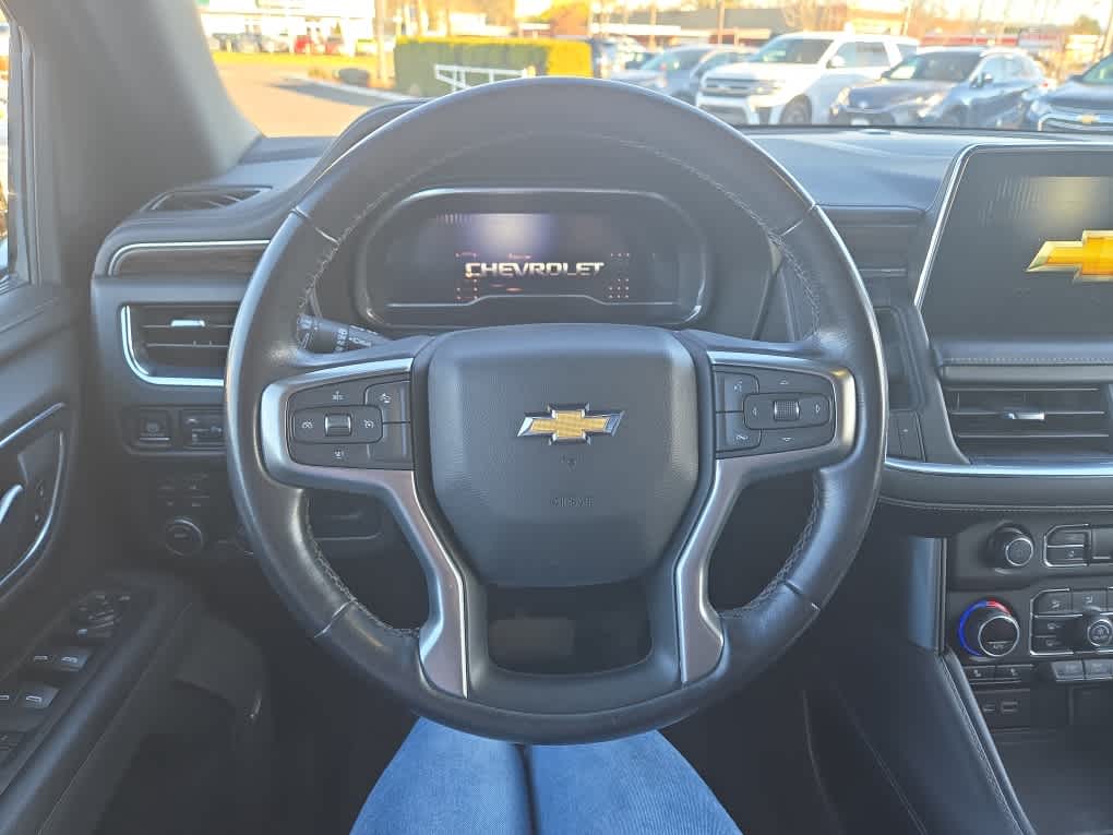 2022 Chevrolet Suburban LT