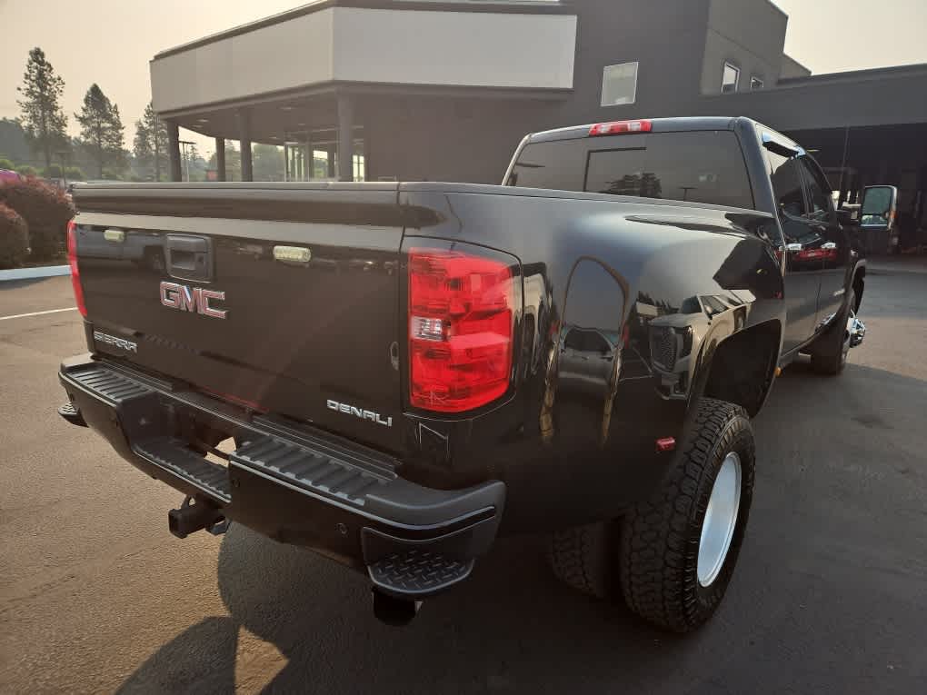 2016 GMC Sierra 3500HD Denali