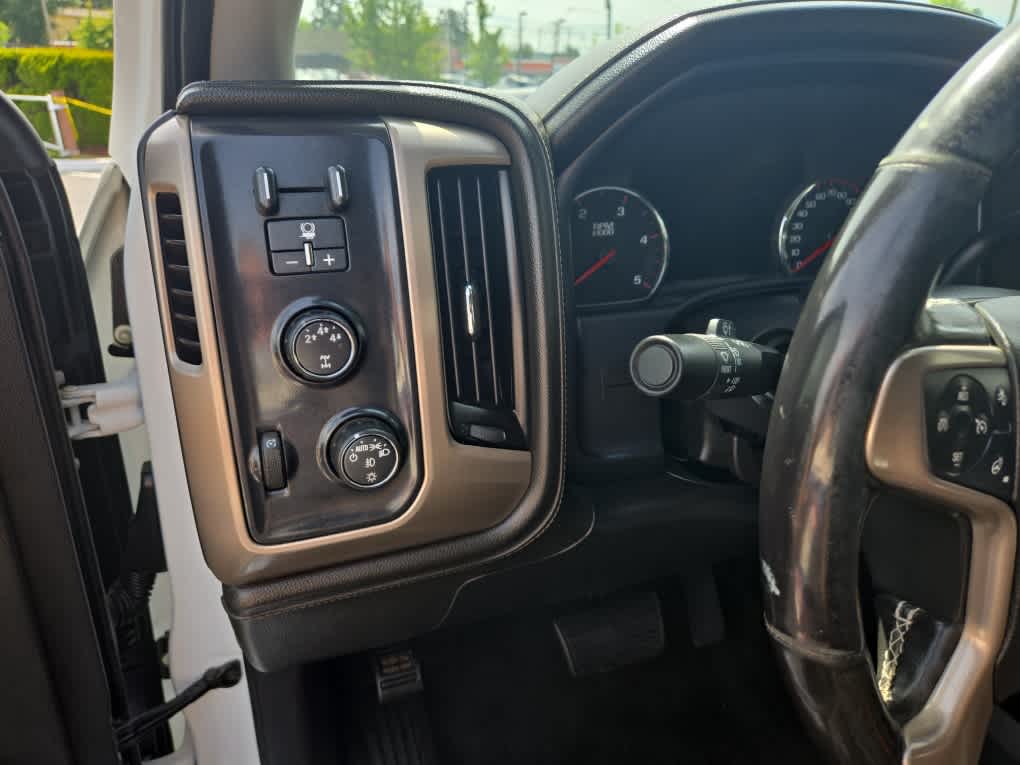 2016 GMC Sierra 3500HD Denali