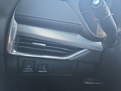 2023 Cadillac XT4 AWD Premium Luxury