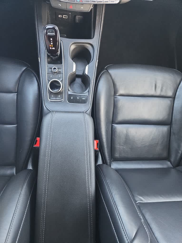 2023 Cadillac XT4 AWD Premium Luxury