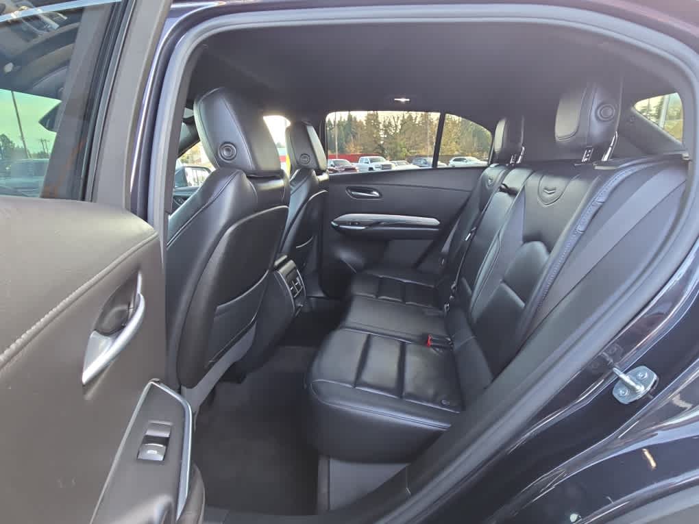 2023 Cadillac XT4 AWD Premium Luxury