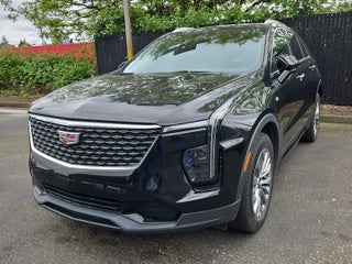 2024 Cadillac XT4 AWD Premium Luxury
