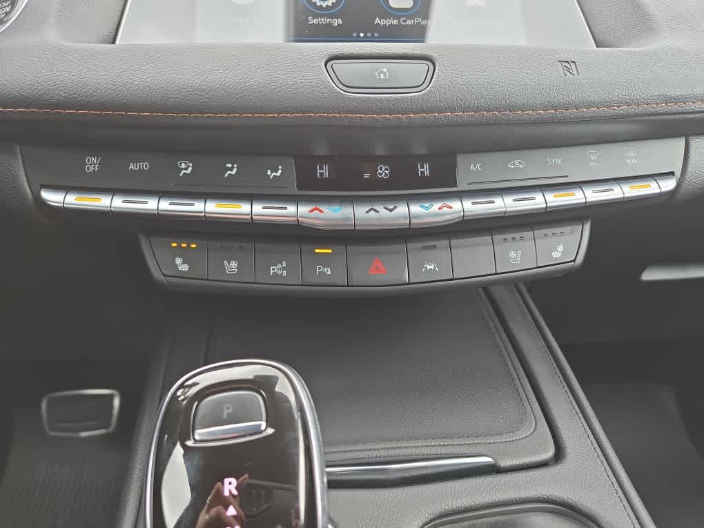 2021 Cadillac XT4 AWD Sport