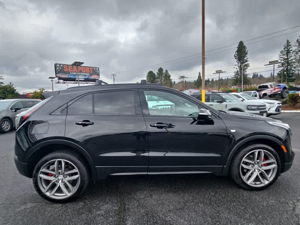 2021 Cadillac XT4 AWD Sport