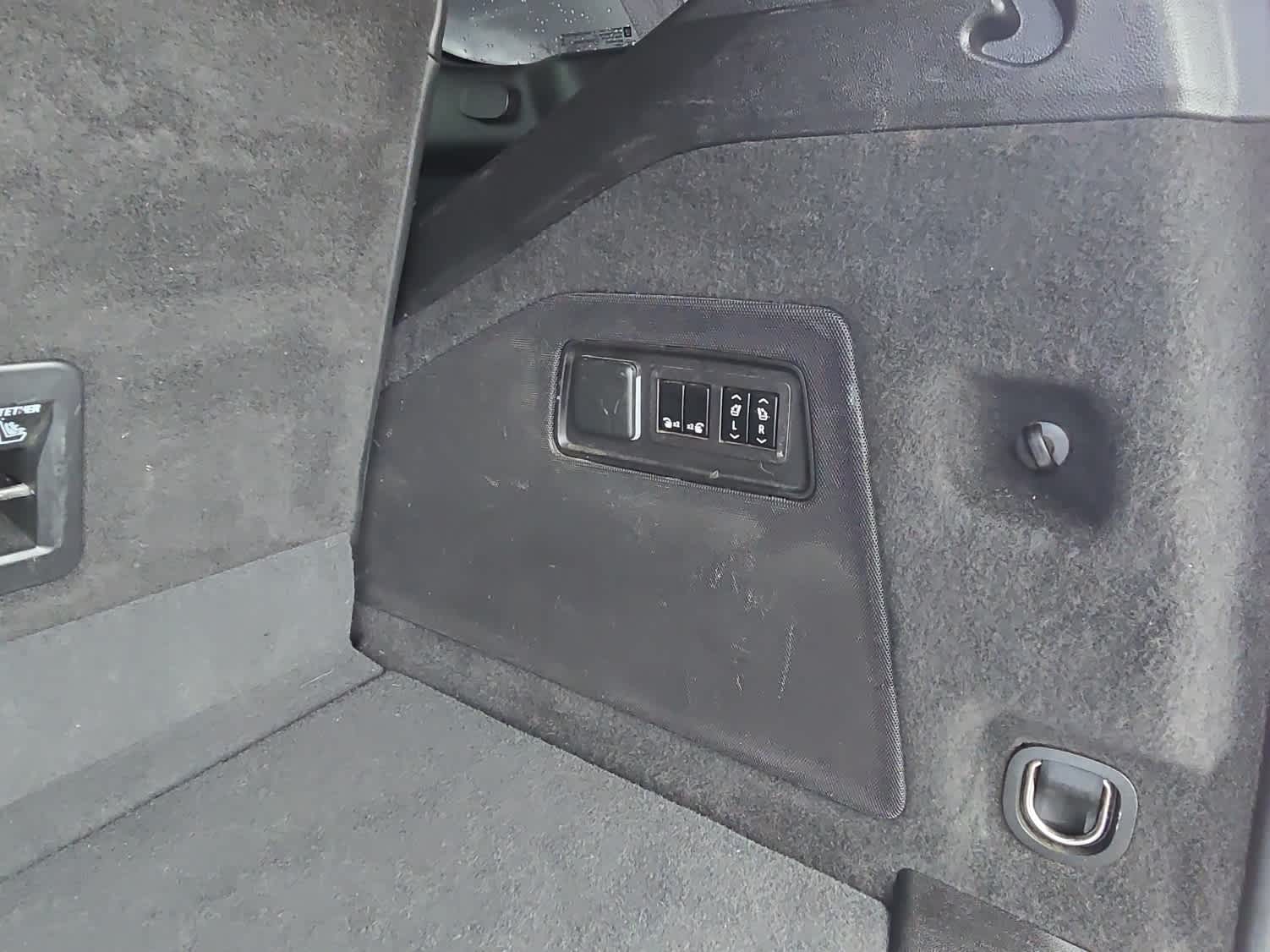 2023 Cadillac Escalade 4WD Sport