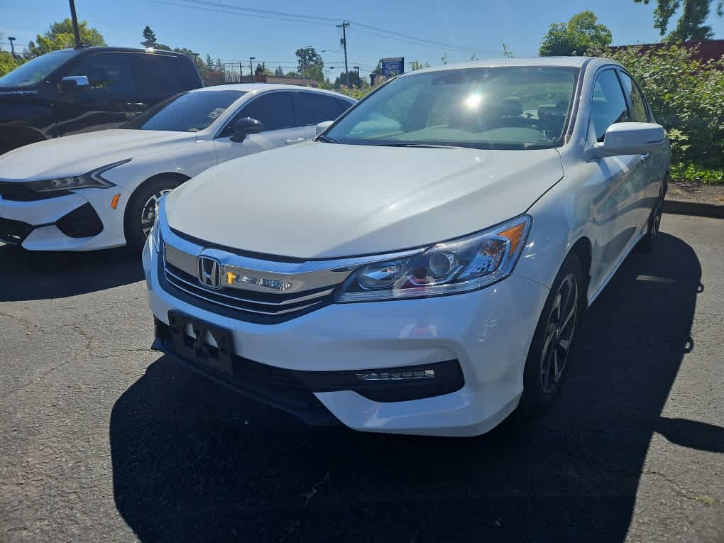 2016 Honda Accord EX-L CVT Navi w/Honda Sensing PZEV's photo