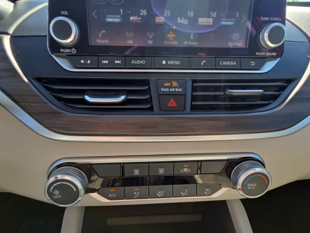 2025 Nissan Altima SV