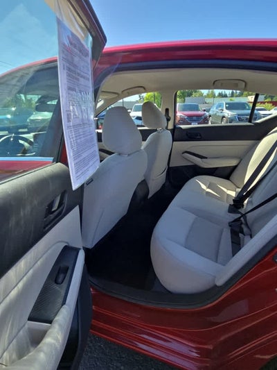 2025 Nissan Altima SV
