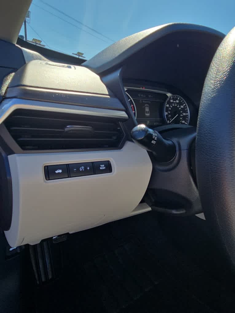 2025 Nissan Altima SV - Photo 9